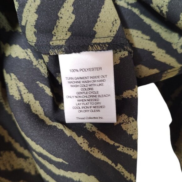 Rebecca Malone Green Black Zebra Print Top Long Sleeves Size Medium NWT $44 - Picture 9 of 9